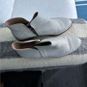 Splendid Women's Gray Ankle Booties